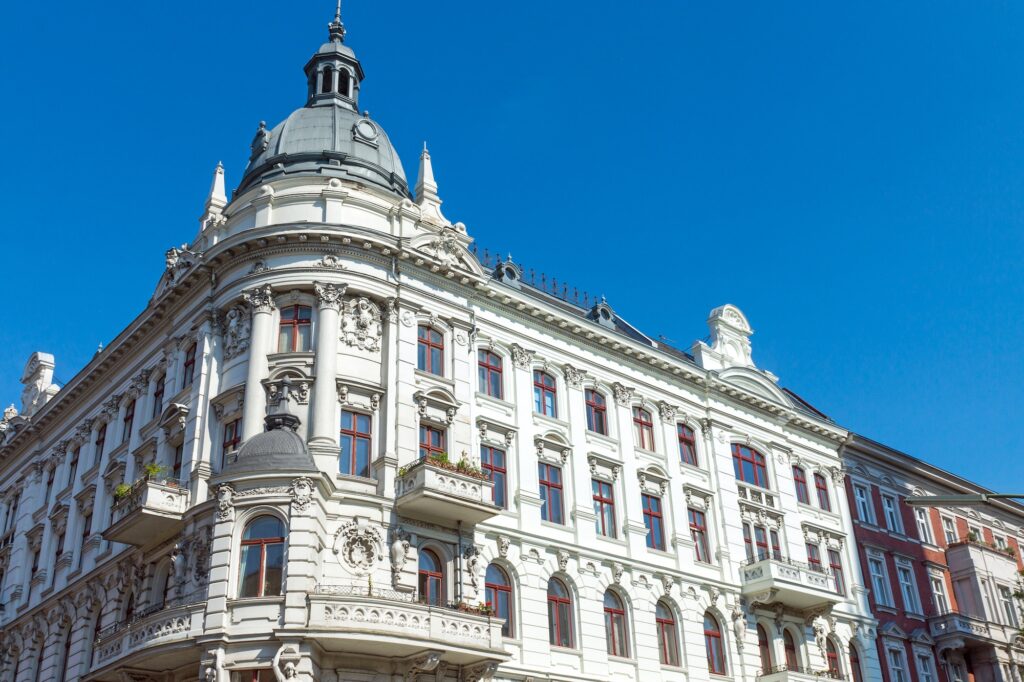 Altbau Sanierung - Altbau in Wien vor der Sanierung